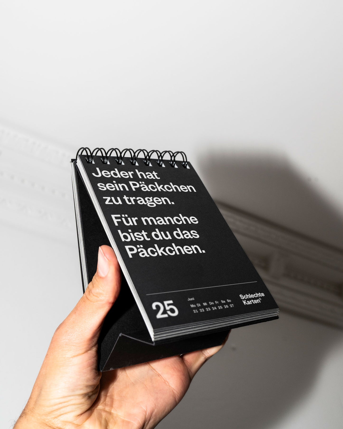 Demotivierender Tischkalender 2027